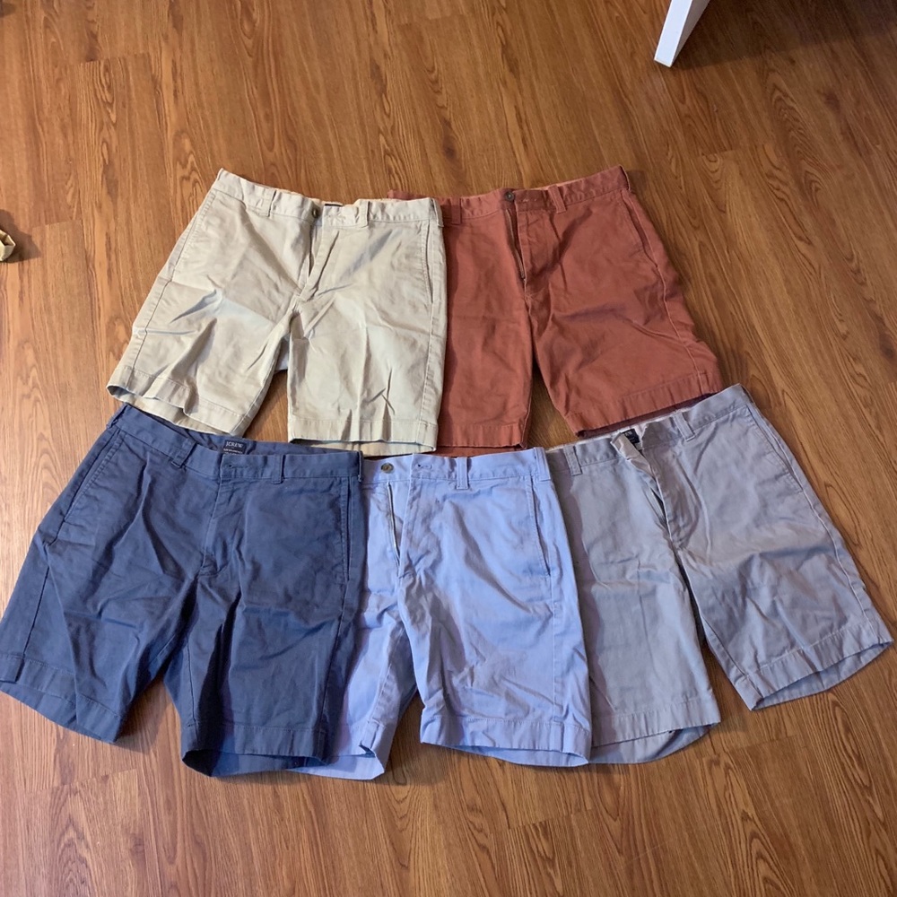 J. Crew Gramercy 9” Shorts - Picture 2 of 2